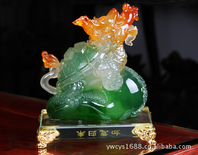 招財(cái)納福，如意歸來(lái)——熱銷(xiāo)仿玉樹(shù)脂工藝品龍龜貔貅鑒賞